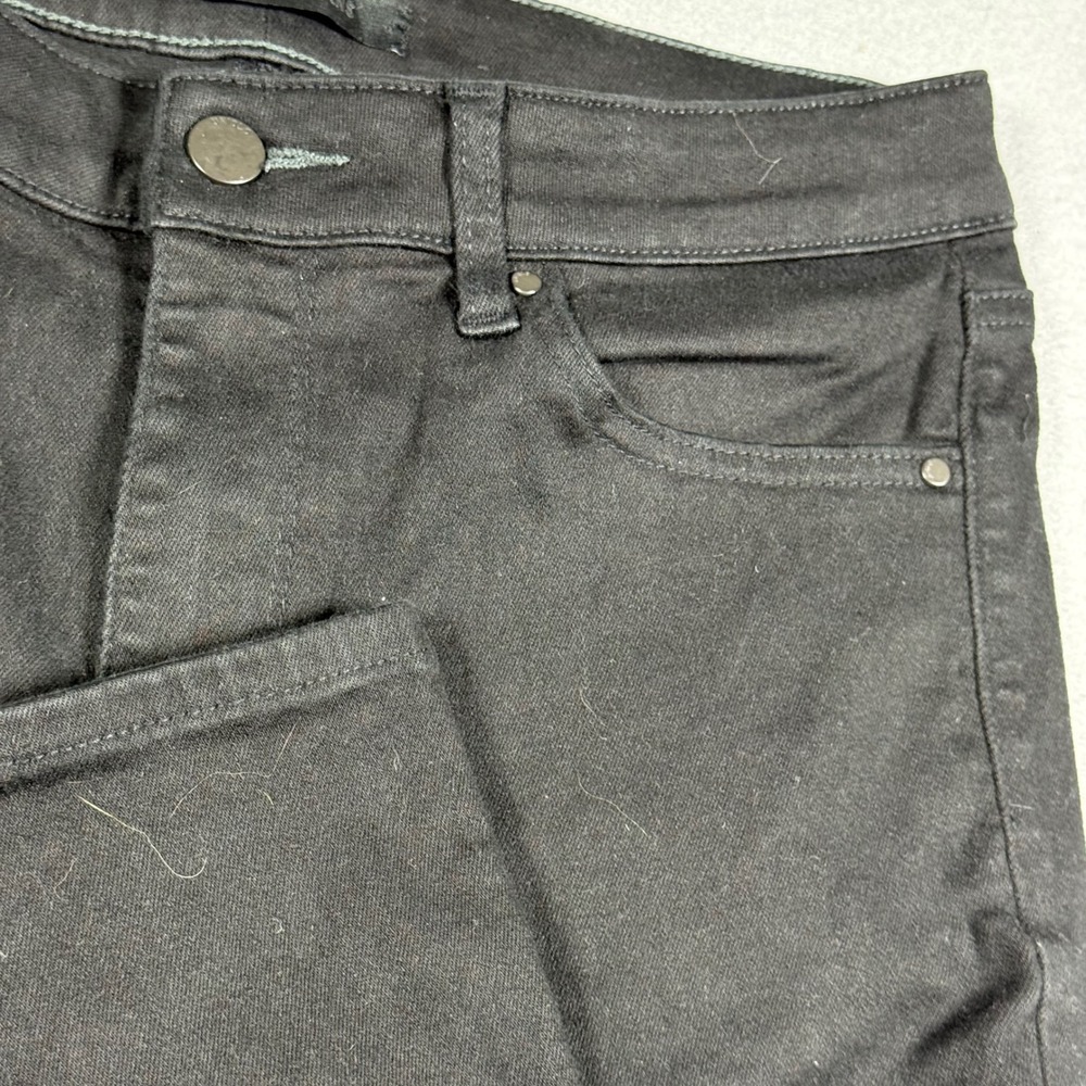 Uniqlo Jeans Skinny Fit Black Denim Pants 29x32 Mens Solid Casual Stretch
